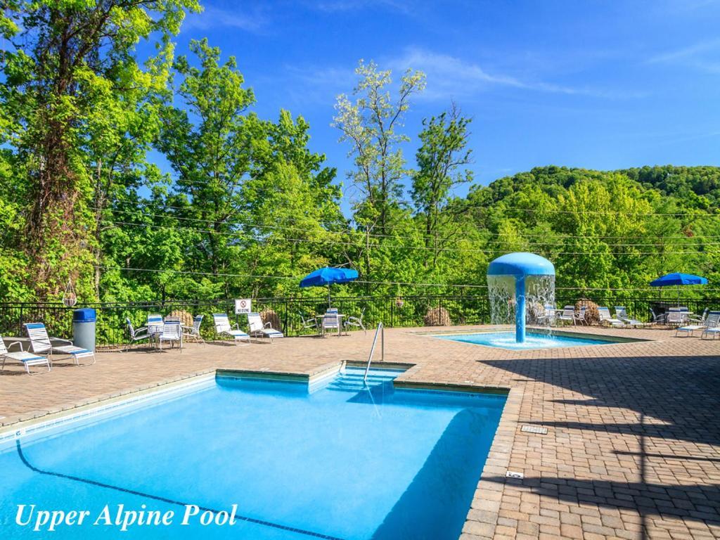 Lovers Hideaway Gatlinburg Exterior photo